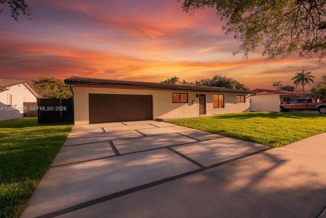 14515 Mahogany Court, Miami Lakes, FL 33014