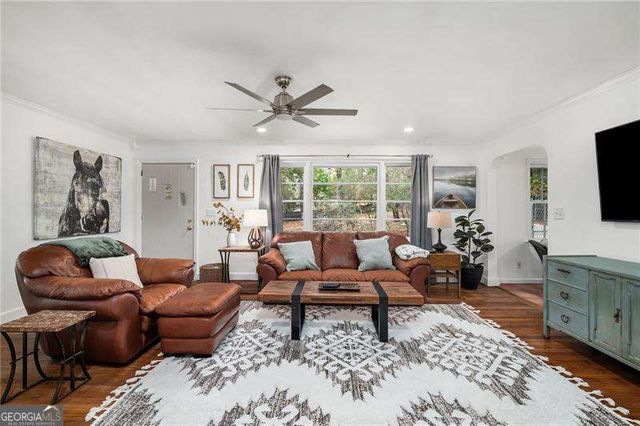 866 Buckner Road SE, Mableton, GA 30126