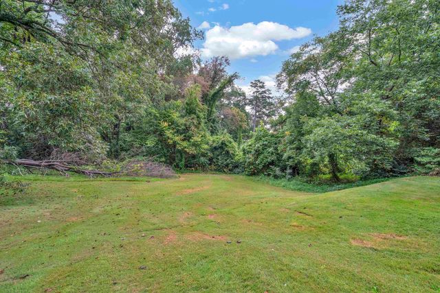 2 Robinsview Lane, Spartanburg, SC 29301