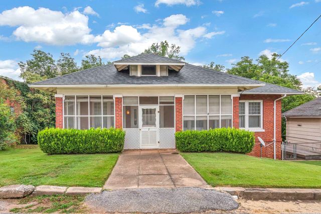 2 Robinsview Lane, Spartanburg, SC 29301