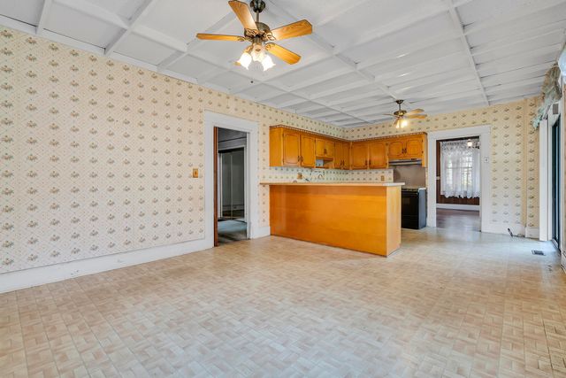 2 Robinsview Lane, Spartanburg, SC 29301