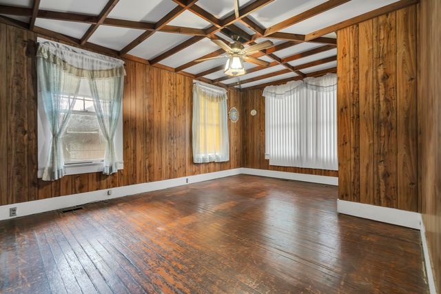 2 Robinsview Lane, Spartanburg, SC 29301