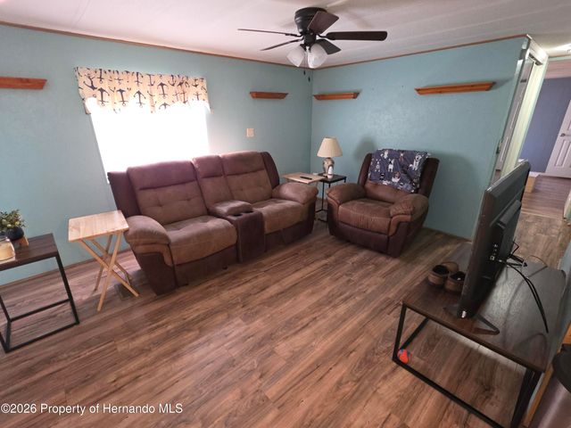 12331 Fairway Avenue, Brooksville, FL 34613