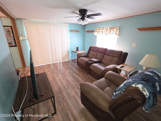 12331 Fairway Avenue, Brooksville, FL 34613