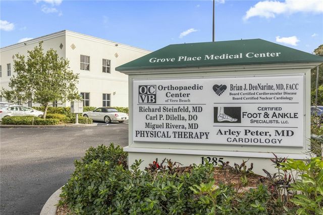 1285 36th Street 2C, Vero Beach, FL 32960