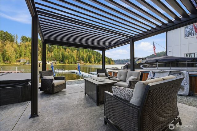 38811 Orville Road E, Eatonville, WA 98328