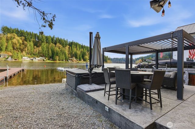 38811 Orville Road E, Eatonville, WA 98328