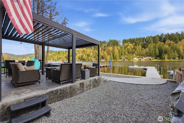 38811 Orville Road E, Eatonville, WA 98328