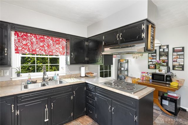 6477 W State Route 571, West Milton, OH 45383