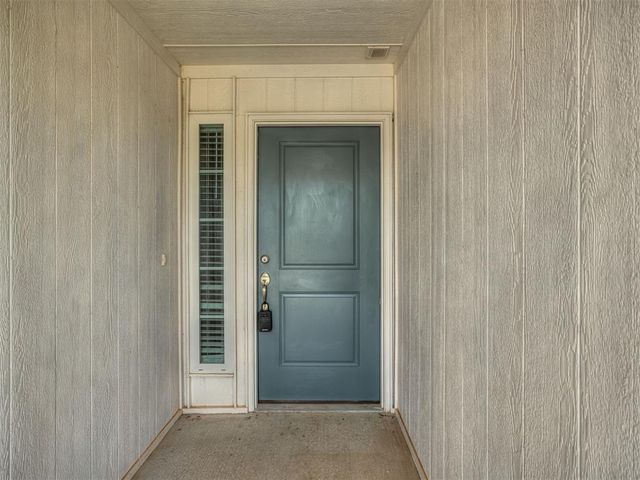 612 Blue Fish Court, Norman, OK 73069