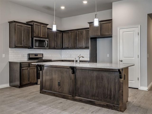 612 Blue Fish Court, Norman, OK 73069