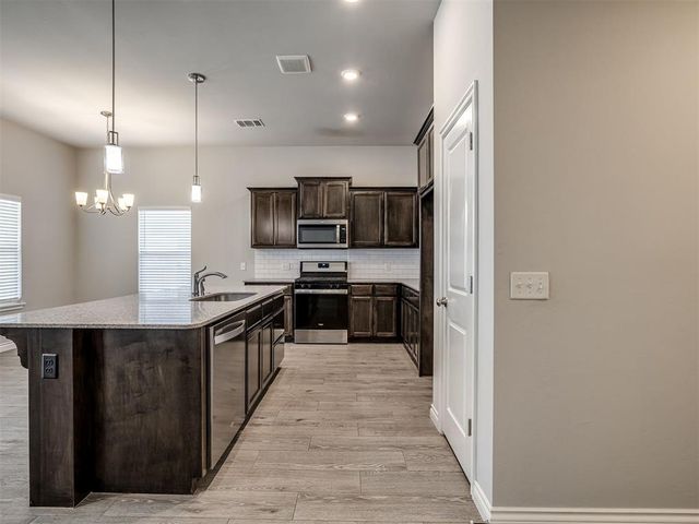 612 Blue Fish Court, Norman, OK 73069