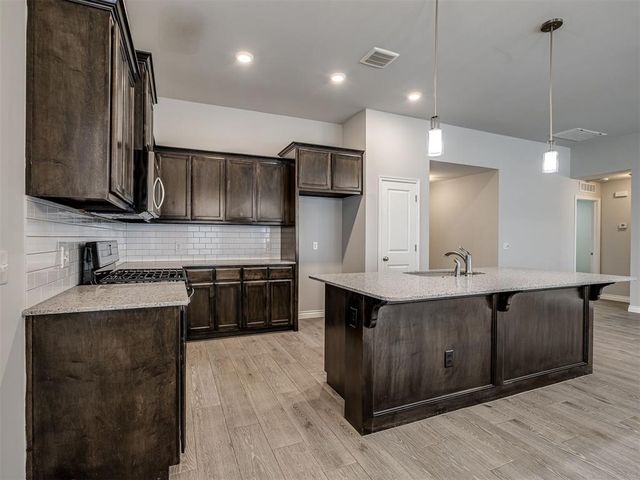 612 Blue Fish Court, Norman, OK 73069