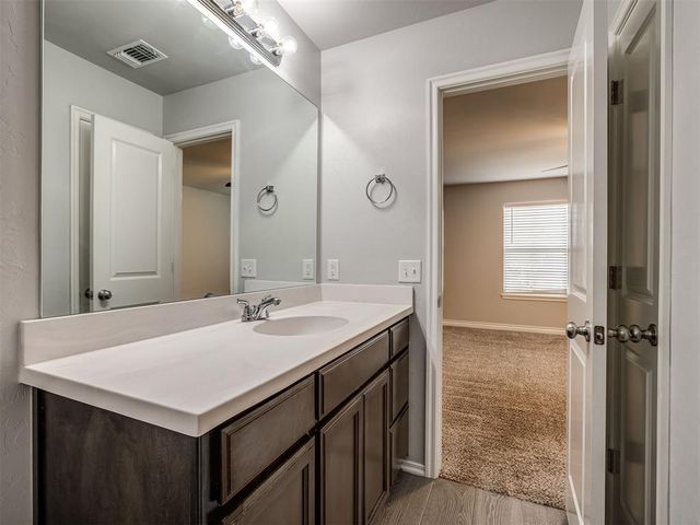 612 Blue Fish Court, Norman, OK 73069