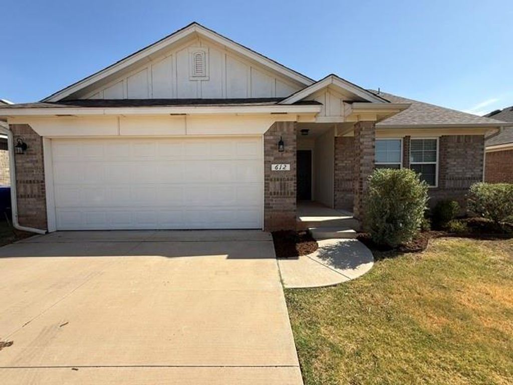 612 Blue Fish Court, Norman, OK 73069
