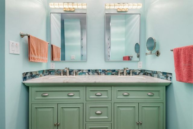 499 NOTSON TERRACE, Port Charlotte, FL 33952