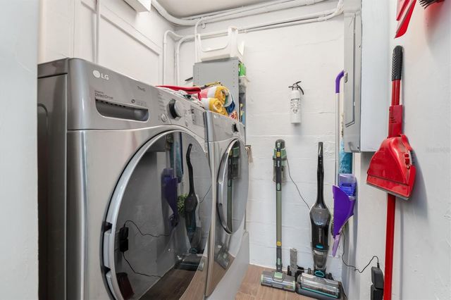 499 NOTSON TERRACE, Port Charlotte, FL 33952