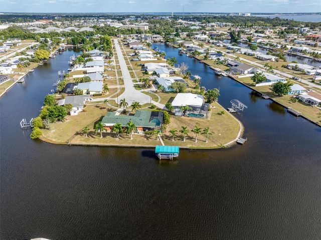 499 NOTSON TERRACE, Port Charlotte, FL 33952