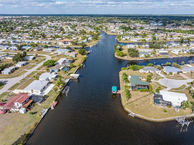 499 NOTSON TERRACE, Port Charlotte, FL 33952