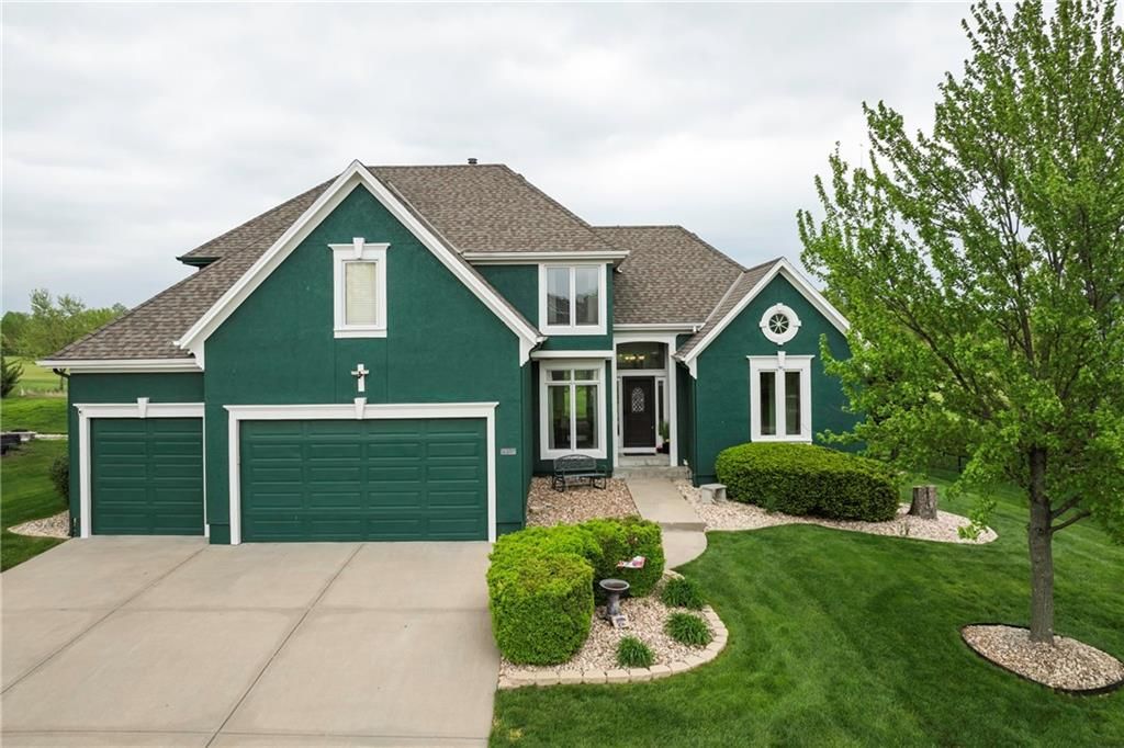 4417 N 141st Street, Basehor, KS 66007