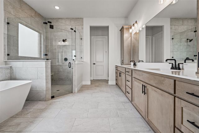 12409 Hornfels Drive, Krum, TX 76249