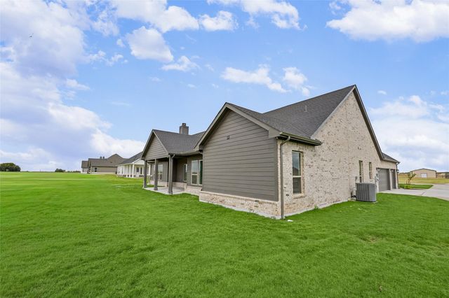 12409 Hornfels Drive, Krum, TX 76249