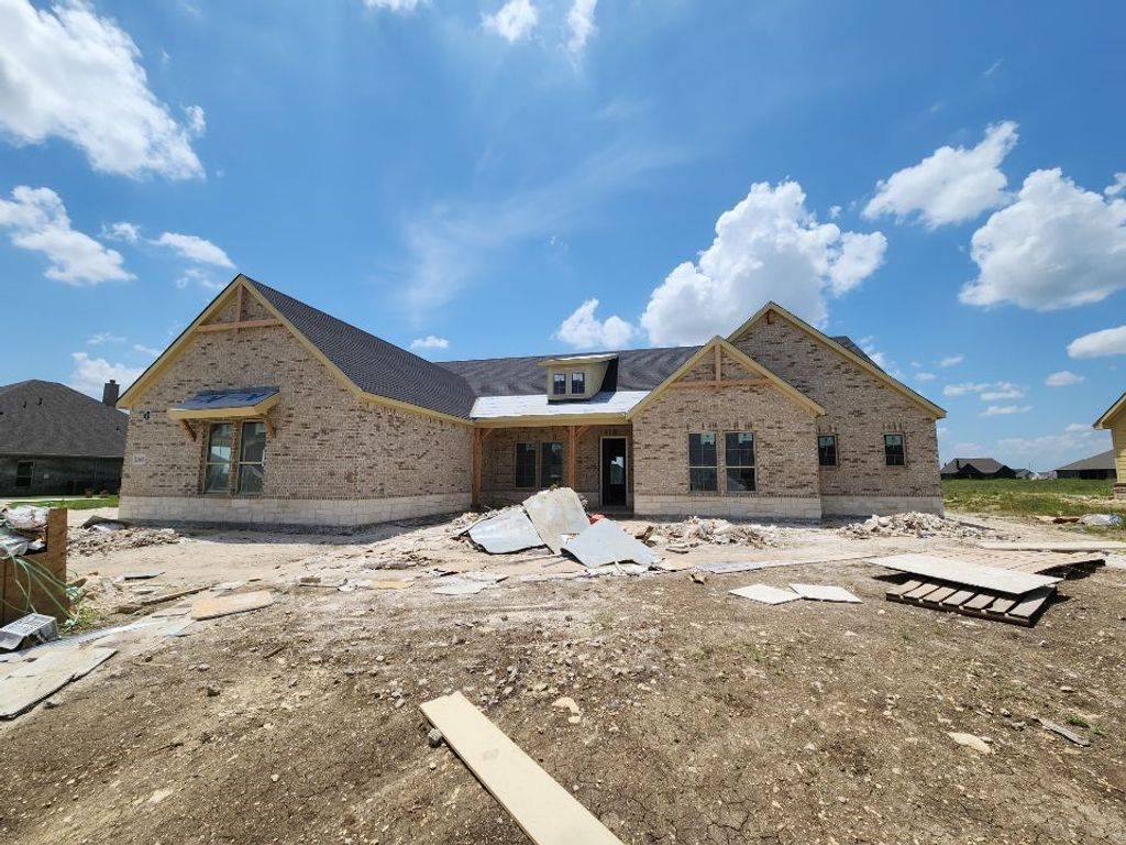 12409 Hornfels Drive, Krum, TX 76249
