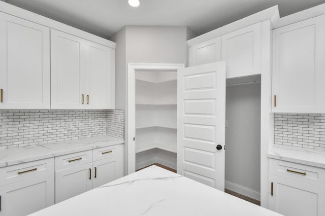 805 Road 5203, Cleveland, TX 77327