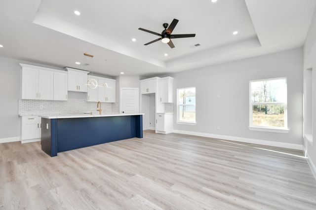 805 Road 5203, Cleveland, TX 77327