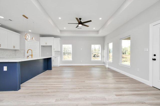 805 Road 5203, Cleveland, TX 77327