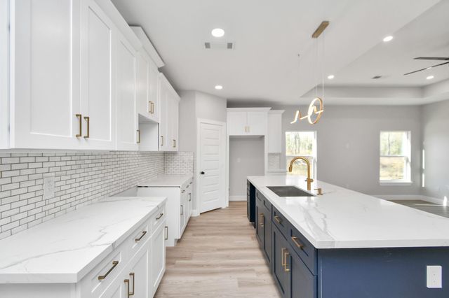 805 Road 5203, Cleveland, TX 77327