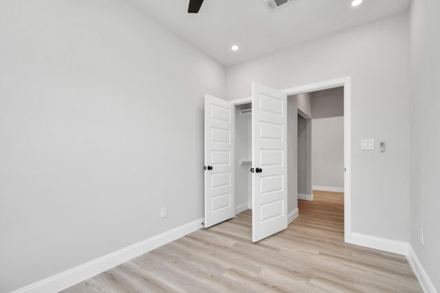 805 Road 5203, Cleveland, TX 77327