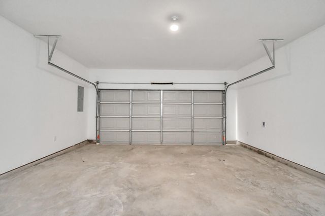 805 Road 5203, Cleveland, TX 77327