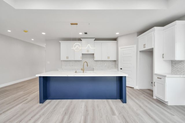 805 Road 5203, Cleveland, TX 77327