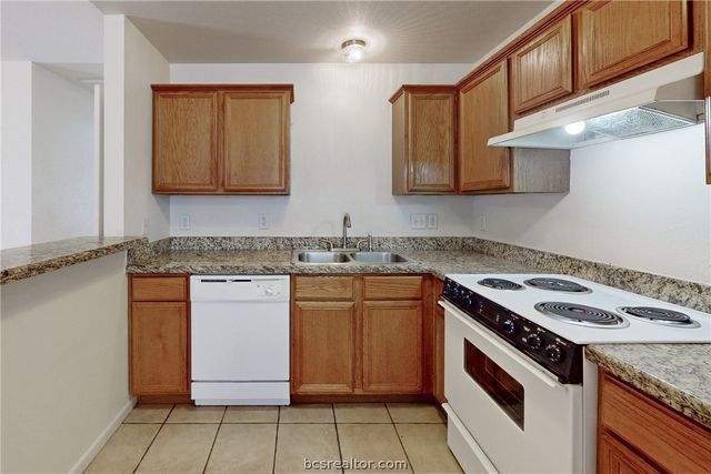 3612 Hollyhock Street, College Station, TX 77845