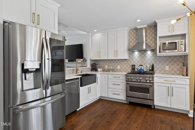 337 Stone Hedge Court, Holly Springs, NC 27540