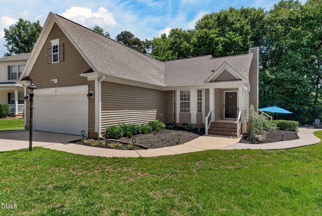 337 Stone Hedge Court, Holly Springs, NC 27540