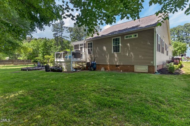 337 Stone Hedge Court, Holly Springs, NC 27540