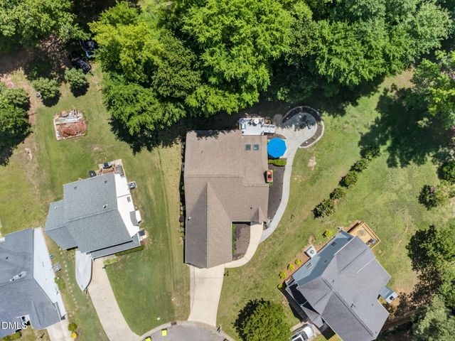 337 Stone Hedge Court, Holly Springs, NC 27540
