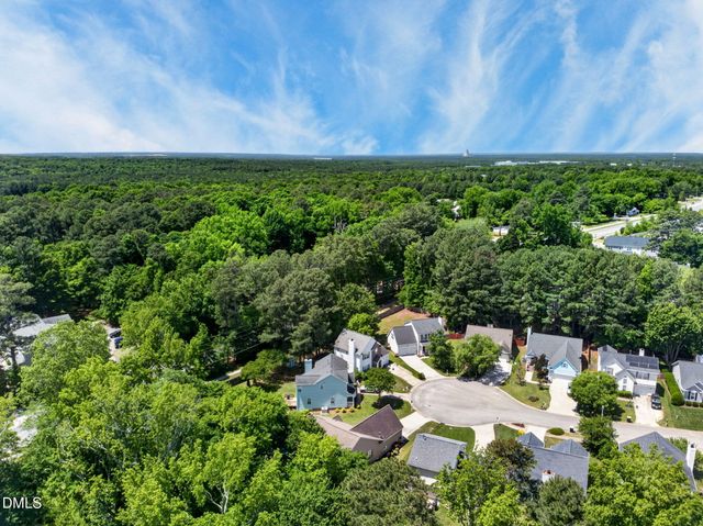 337 Stone Hedge Court, Holly Springs, NC 27540