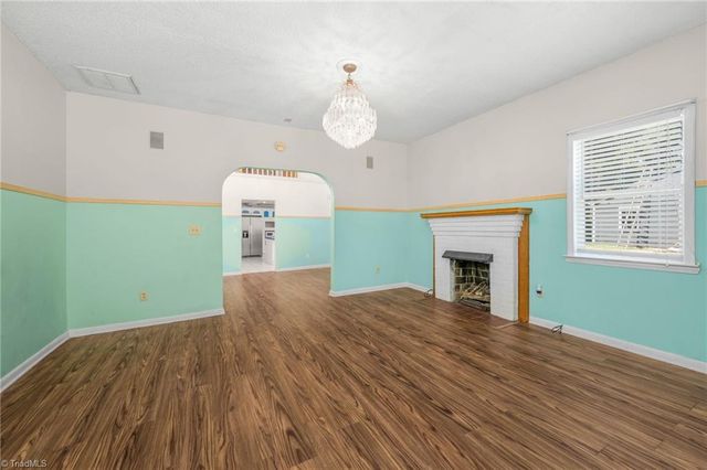 4200 Mineral Avenue, Winston-salem, NC 27105