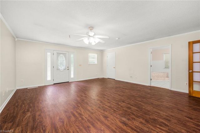 4200 Mineral Avenue, Winston-salem, NC 27105