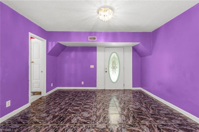 4200 Mineral Avenue, Winston-salem, NC 27105