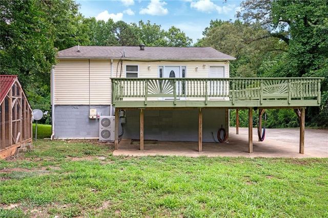 4200 Mineral Avenue, Winston-salem, NC 27105