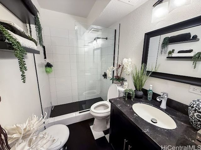 98-099 Uao Place 1605, Aiea, HI 96701