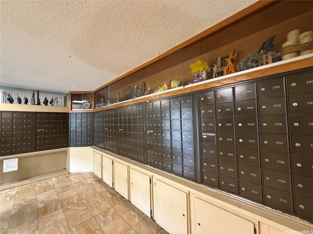 98-099 Uao Place 1605, Aiea, HI 96701