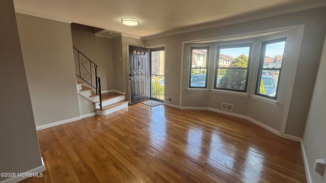 41 Village Green Way, Hazlet, NJ 07730