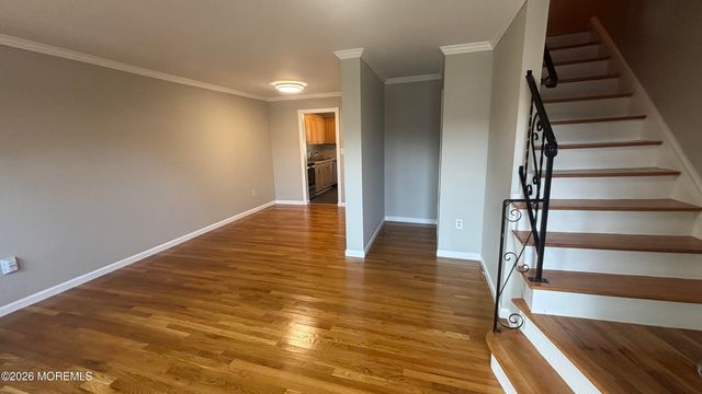 41 Village Green Way, Hazlet, NJ 07730