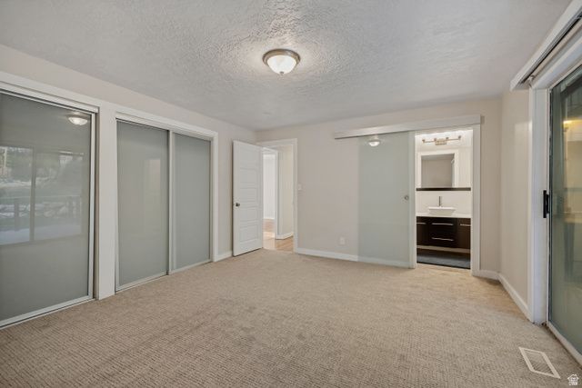 4845 S BRON BRECK ST, Holladay, UT 84117