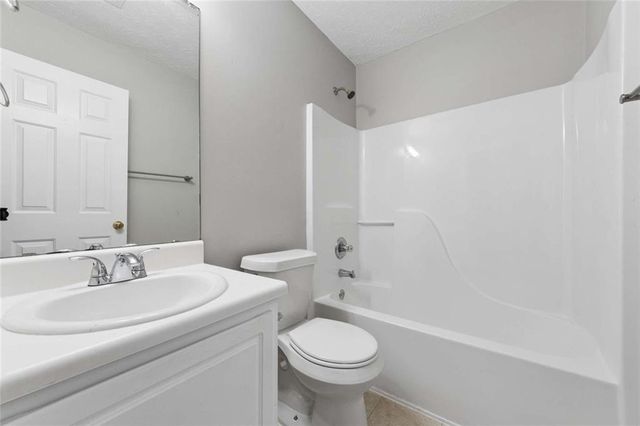 6097 Camden Forrest Cove, Riverdale, GA 30296